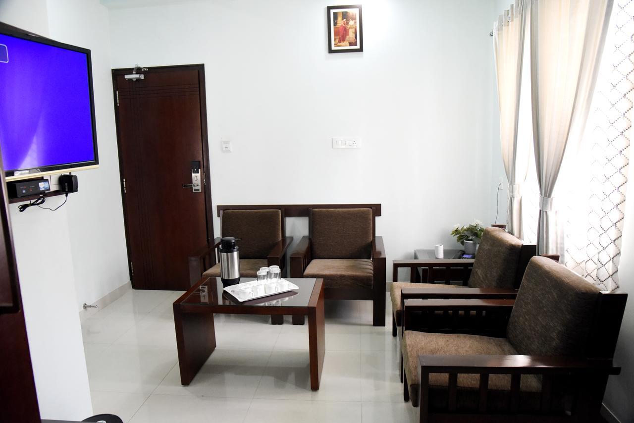 Hotel Akshayadhara Subrahmanya エクステリア 写真