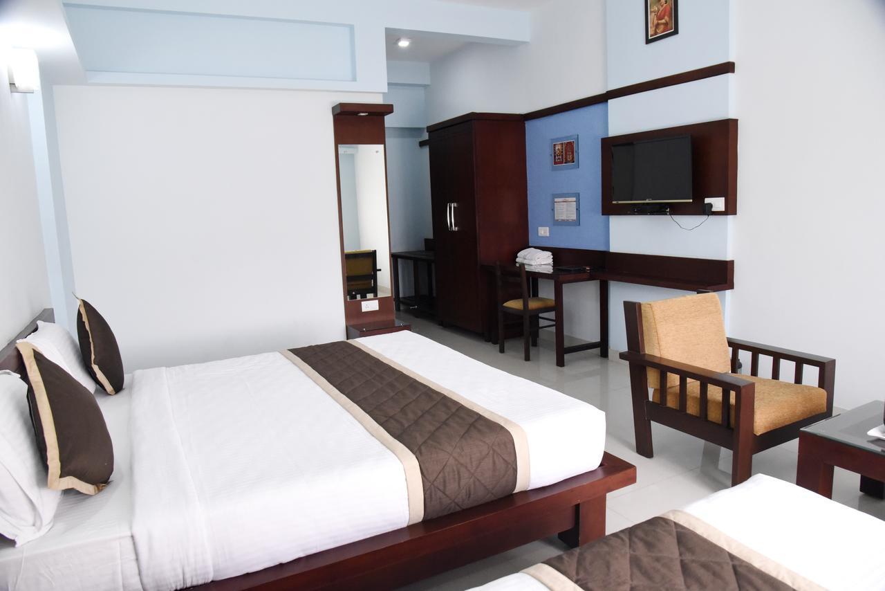 Hotel Akshayadhara Subrahmanya エクステリア 写真