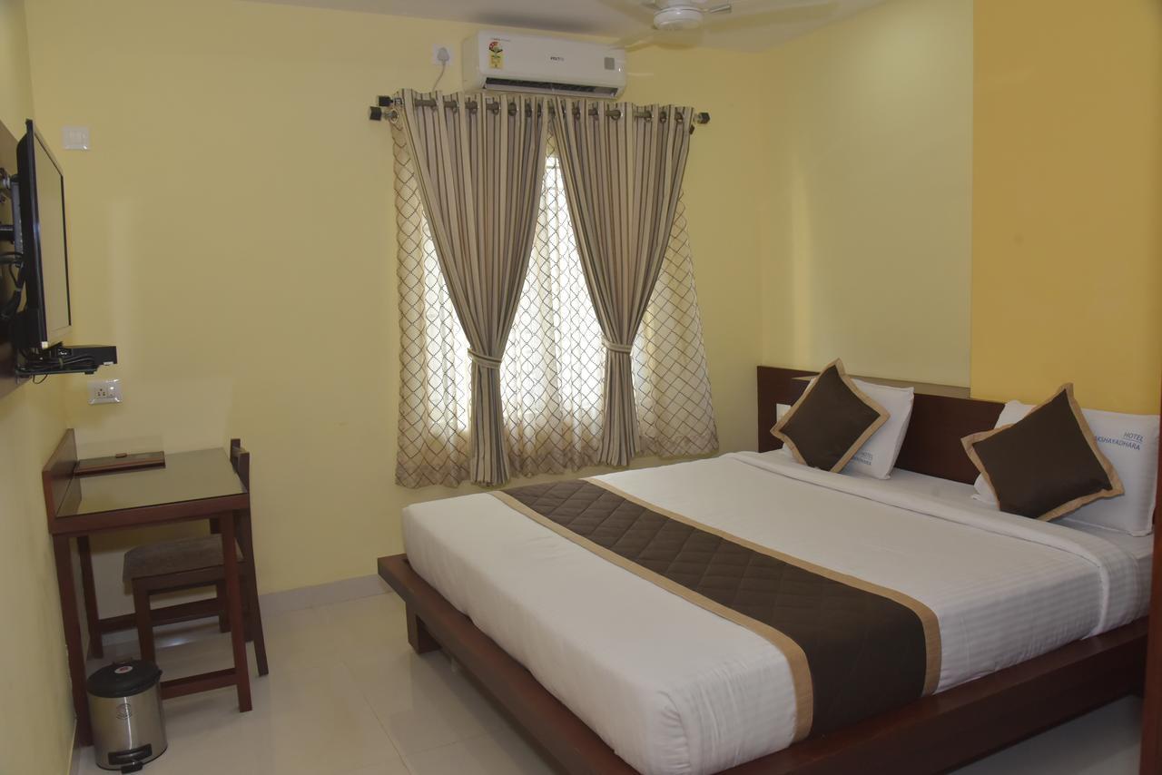 Hotel Akshayadhara Subrahmanya エクステリア 写真