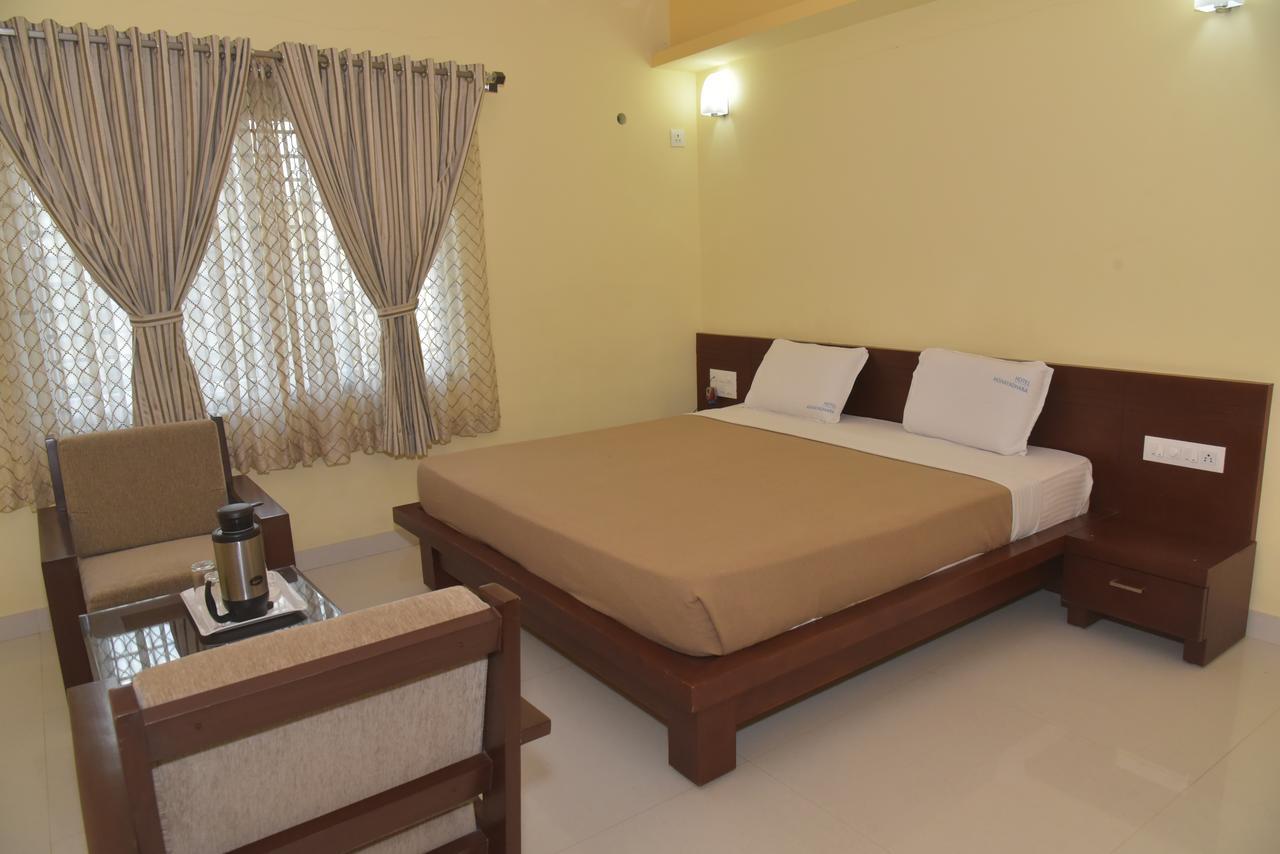 Hotel Akshayadhara Subrahmanya エクステリア 写真